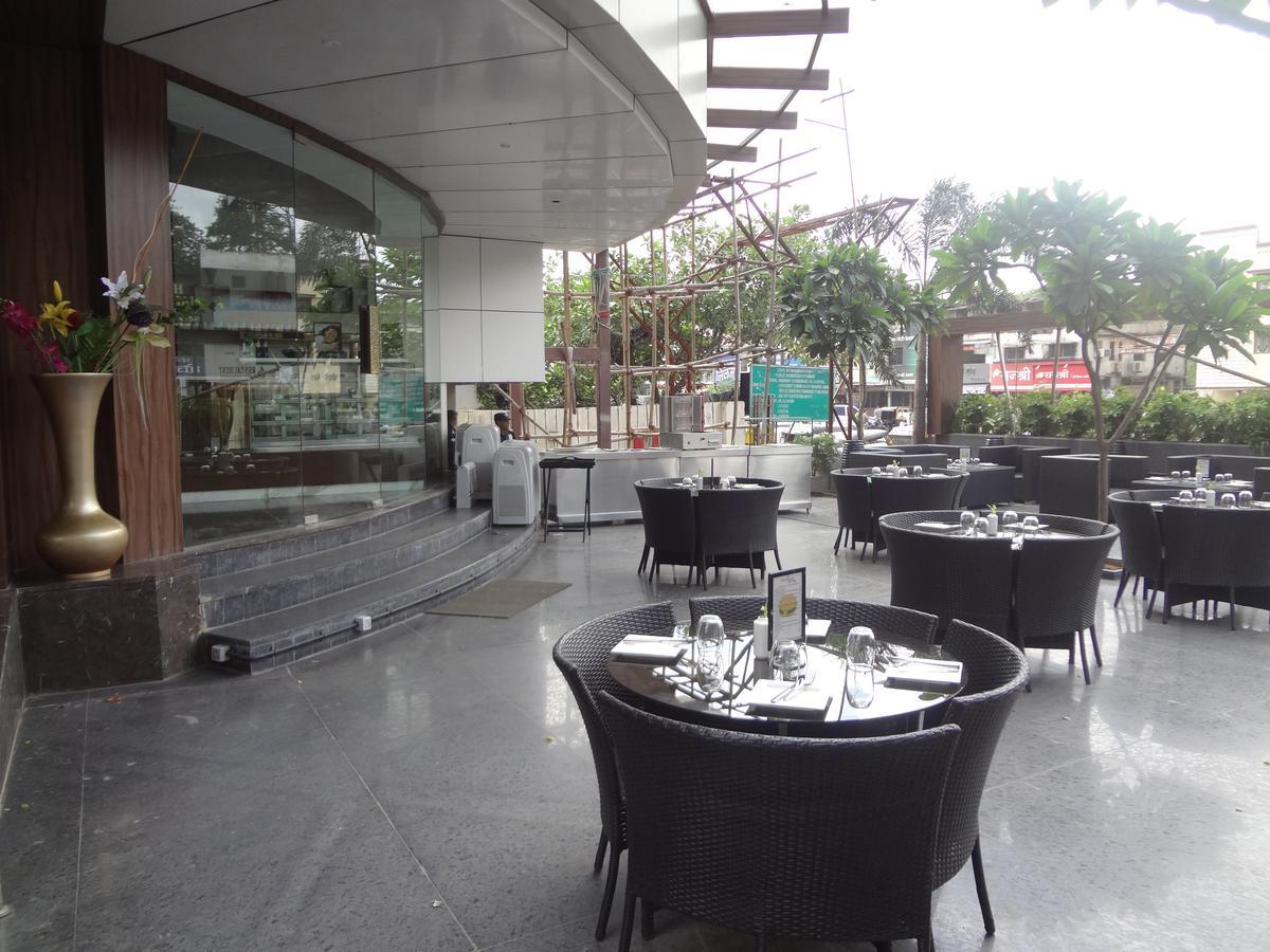 Hotel Gangakashi Nagpur Buitenkant foto