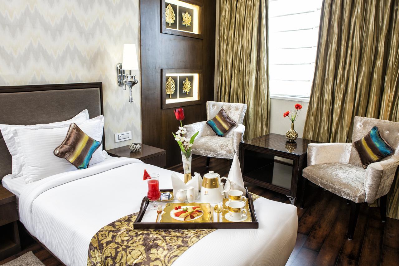 Hotel Gangakashi Nagpur Buitenkant foto